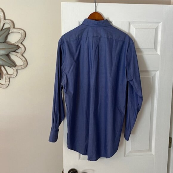 IZOD | Easy Care Men's Shirt Size 17 - 34/35, XL - Picture 3 of 7